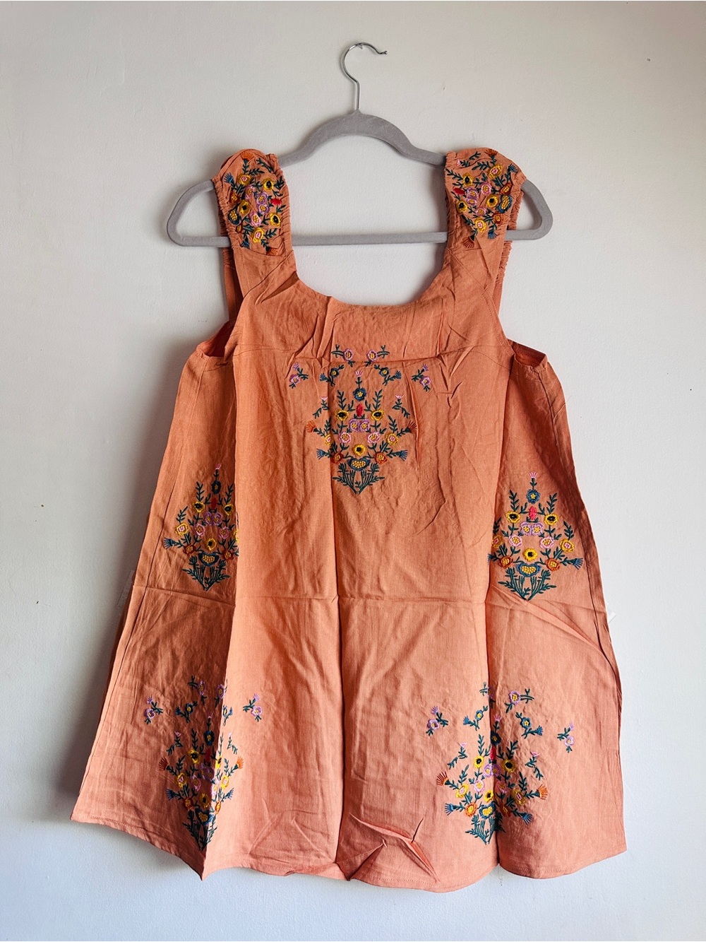 Embroidered Mini Dress | Size M | Terracotta Floral | Sleeveless Boho Sundress